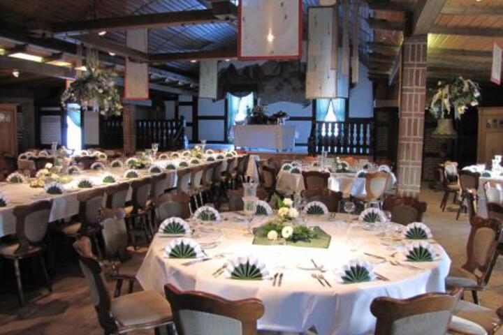 Ballroom/Hall 5 of 20