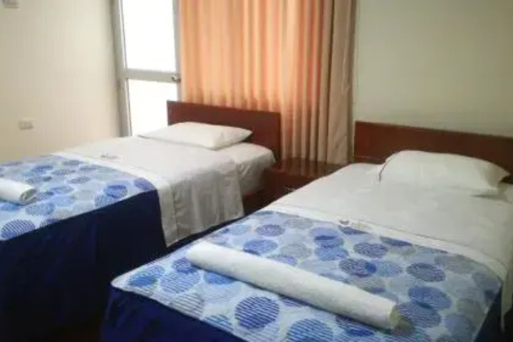 Room 2 of 16