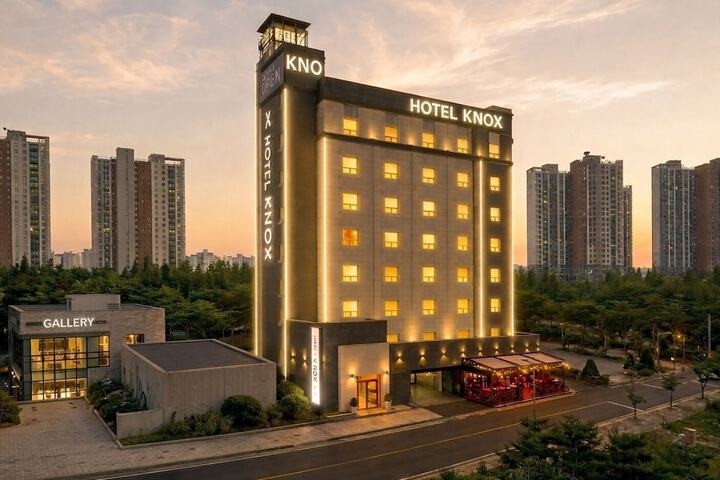 Image of Knox Hotel