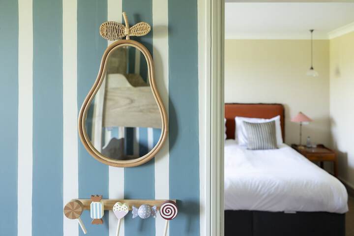 Room 29 of 122