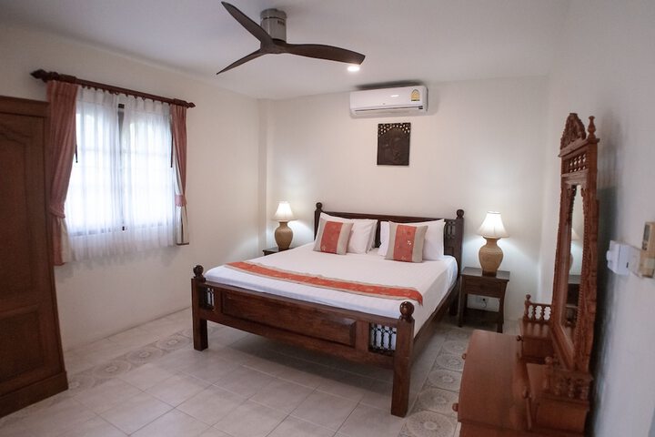 Room 21 of 282