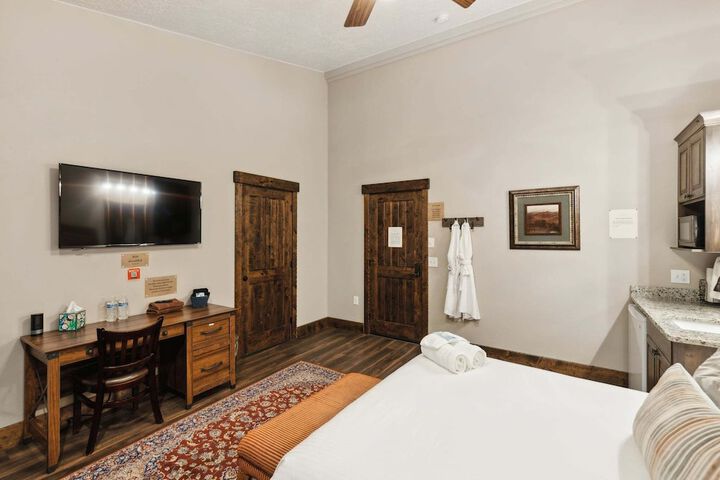 Room 63 of 225