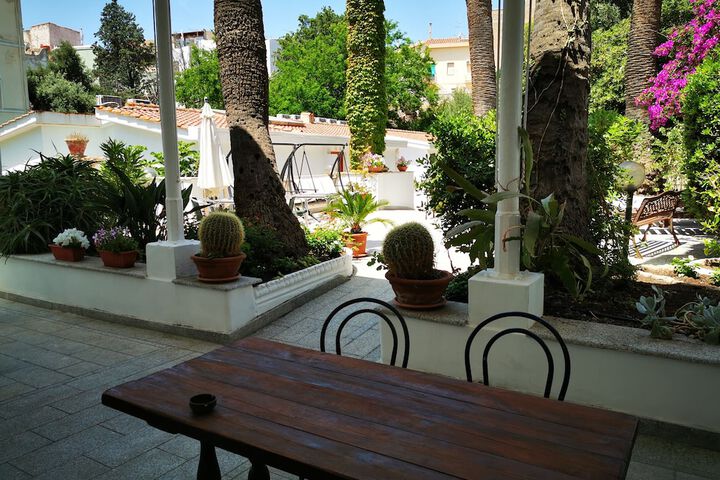 Terrace/Patio 12 of 35