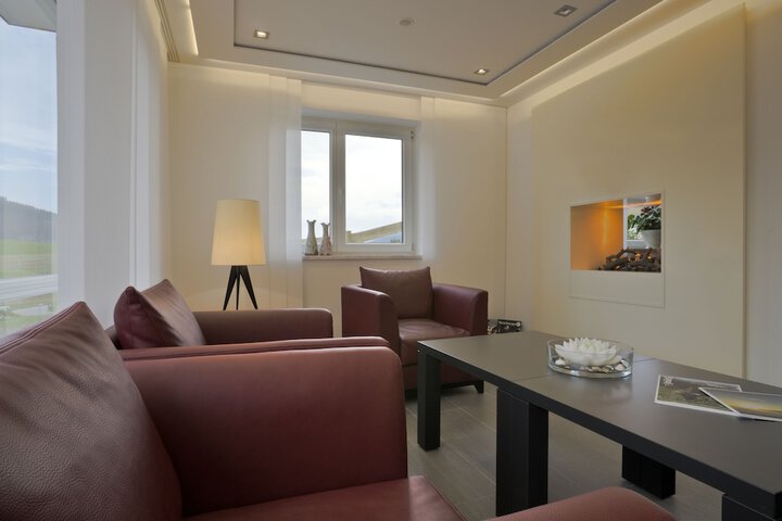 Hotel Interior 37 of 48