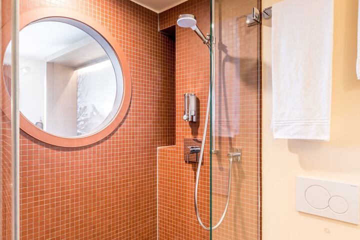 Clean Restrooms