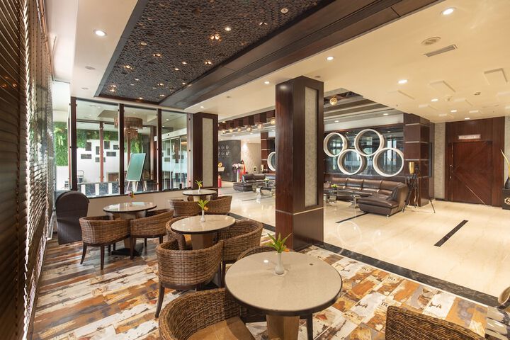 Hotel Interior 11 of 70