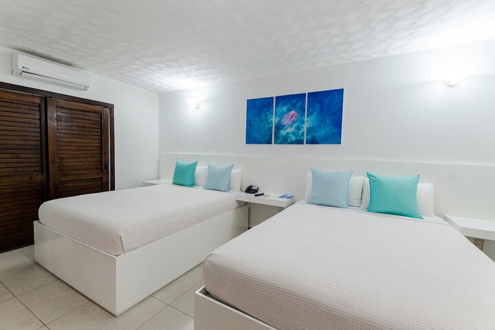 Room 9 of 270