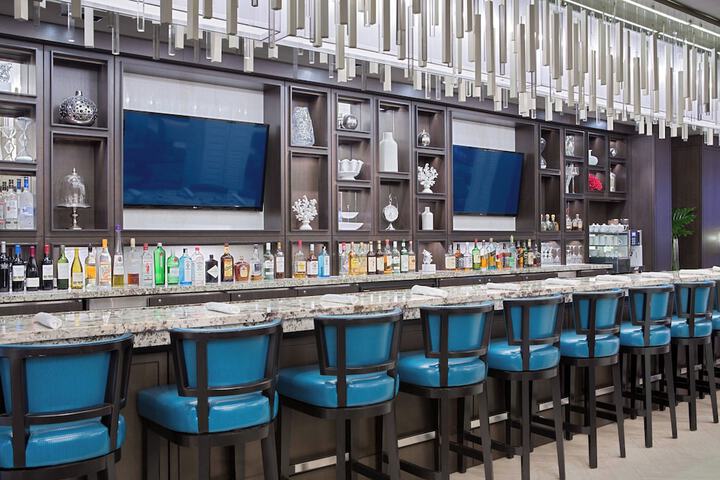 Hotel Interior 5 of 129