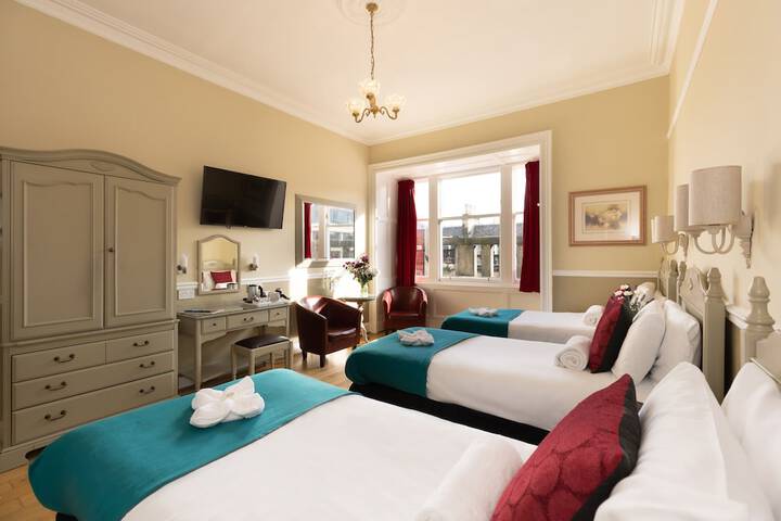 Room 45 of 74