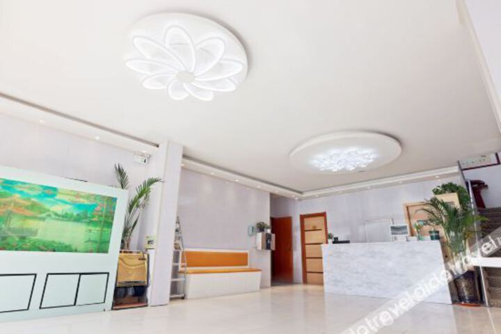 Hotel Interior 10 of 28