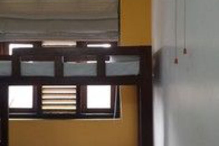 Room 19 of 33