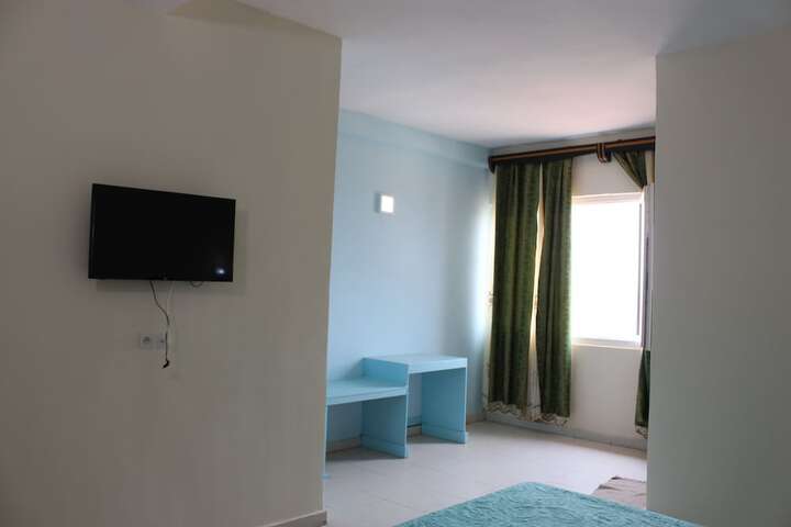 Room 18 of 52