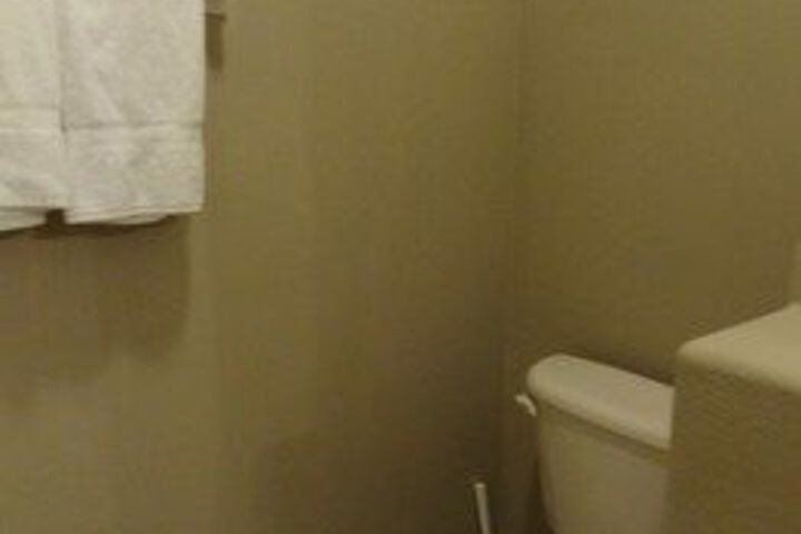Room 6 of 59