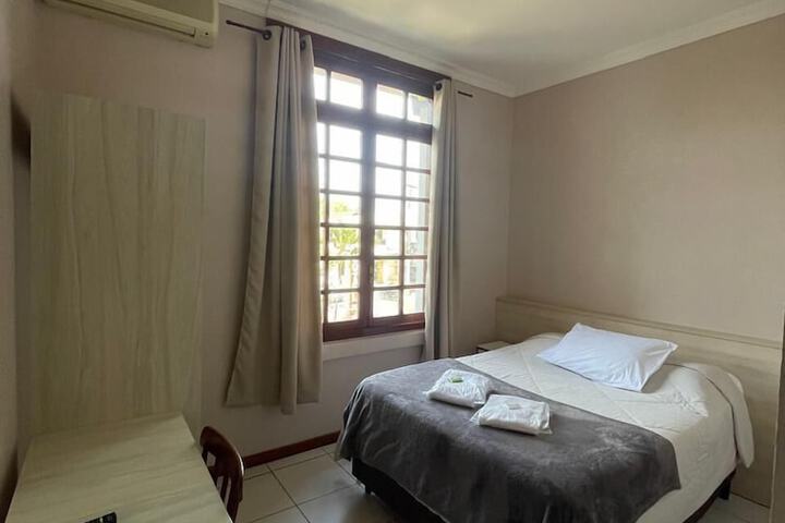 Room 115 of 206