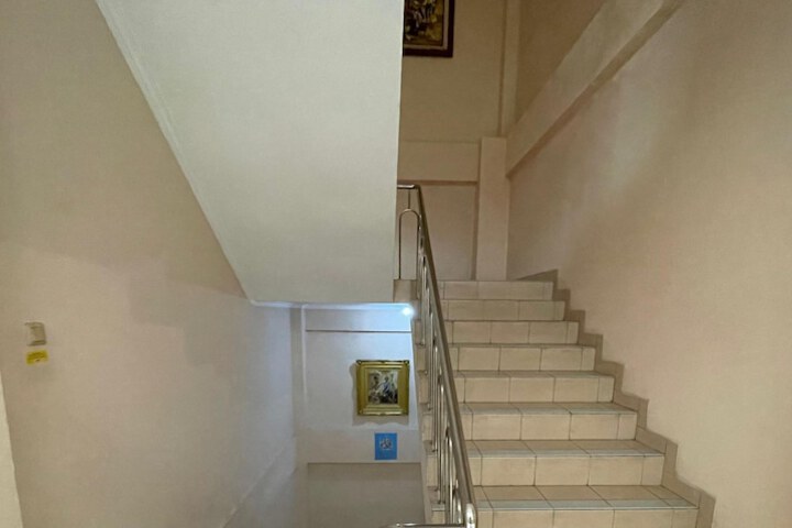 Room 26 of 49