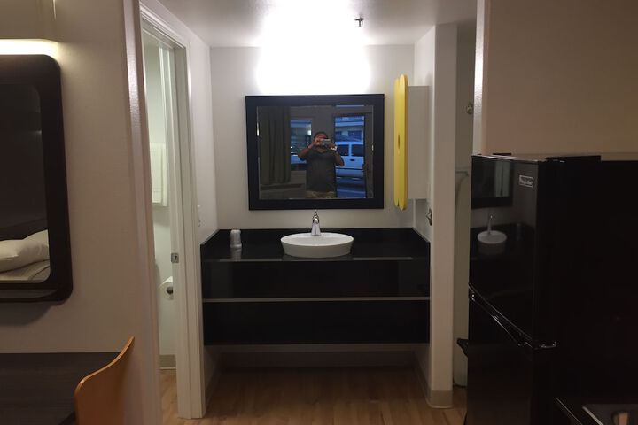 1 King Bed Kitchen (4 of 13)
