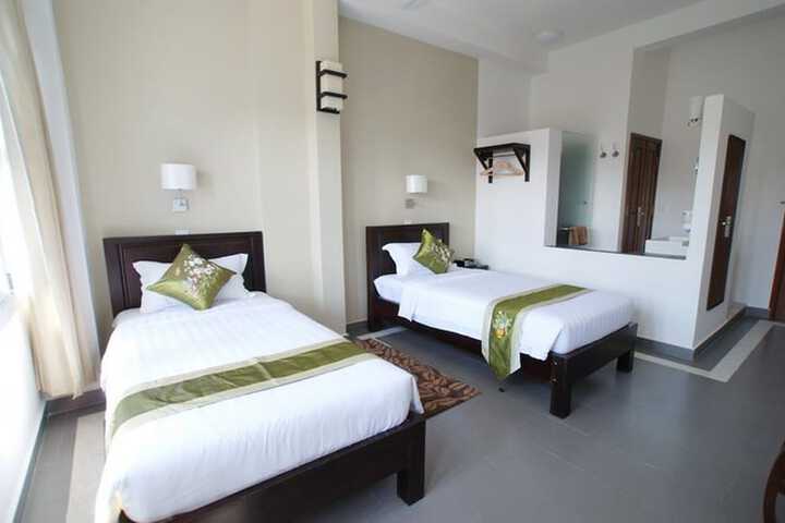 Room 4 of 47