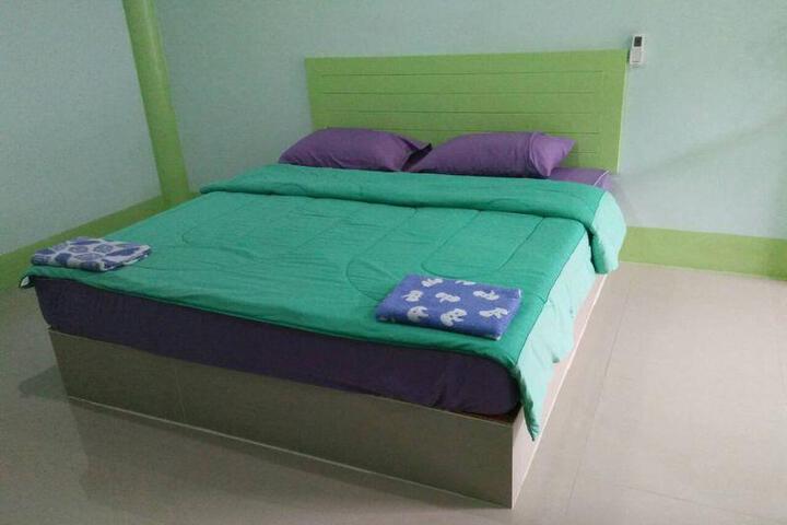 Room 3 of 5