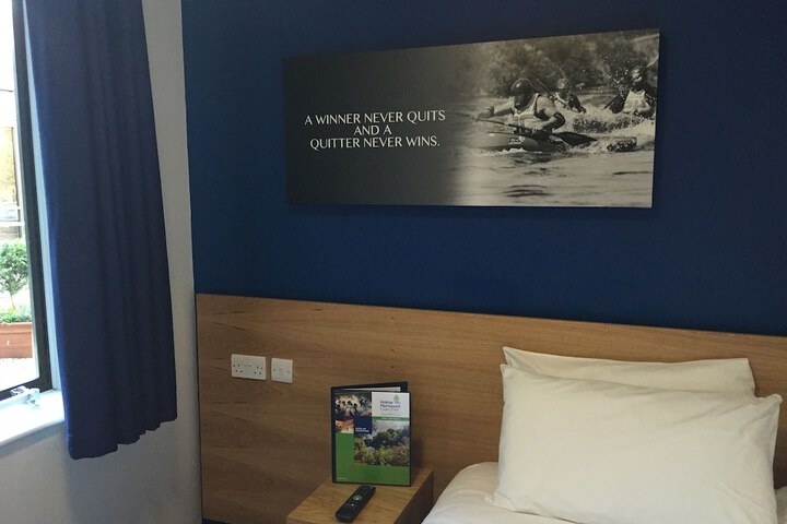 Room 2 of 34