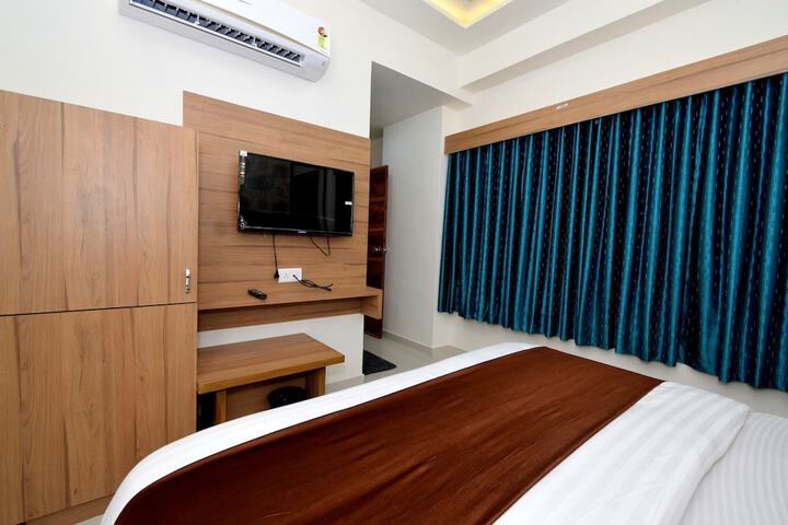 Room 33 of 56