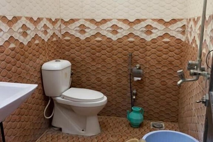 Room 20 of 25