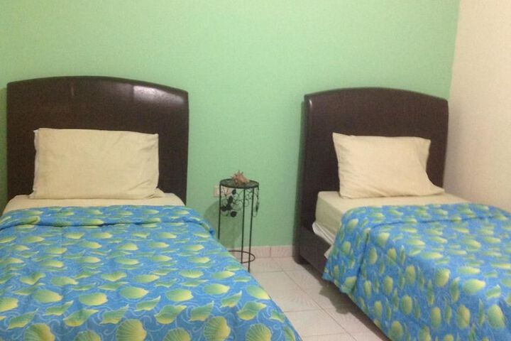 Room 3 of 26