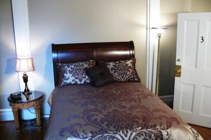 Room 7 of 23