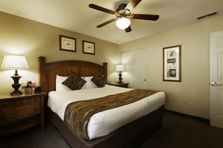 Room 2 of 23