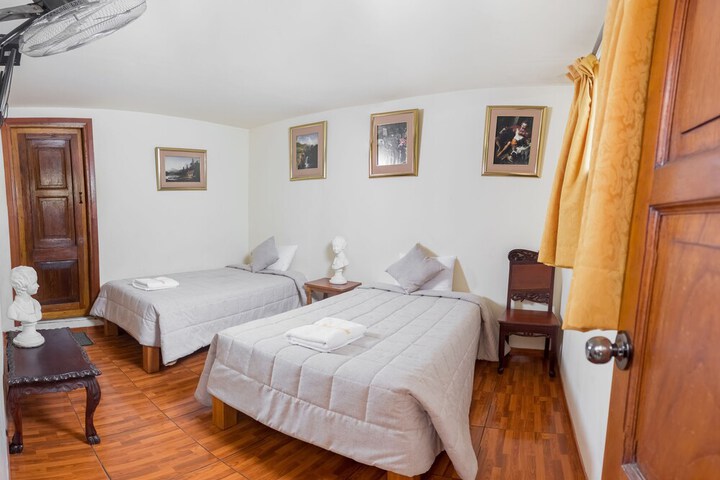 Room 9 of 52