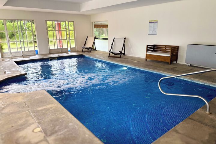 Pool 43 of 106
