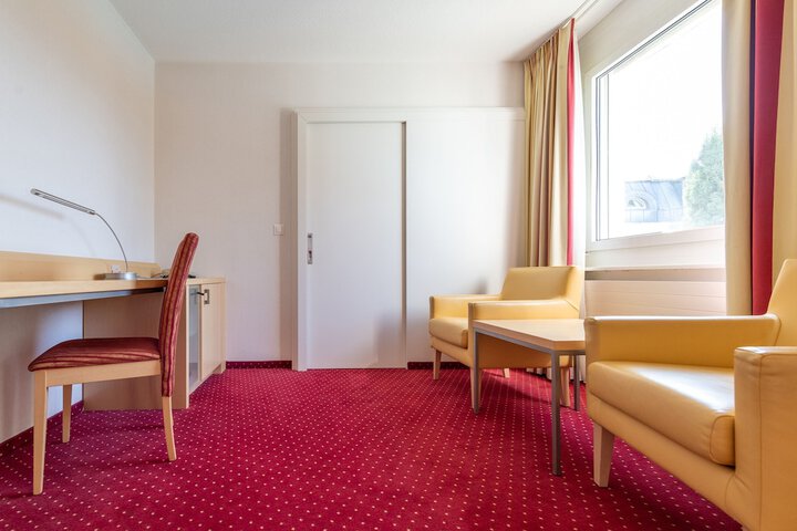 Room 7 of 53