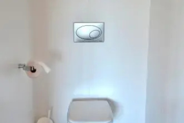 Room 5 of 5