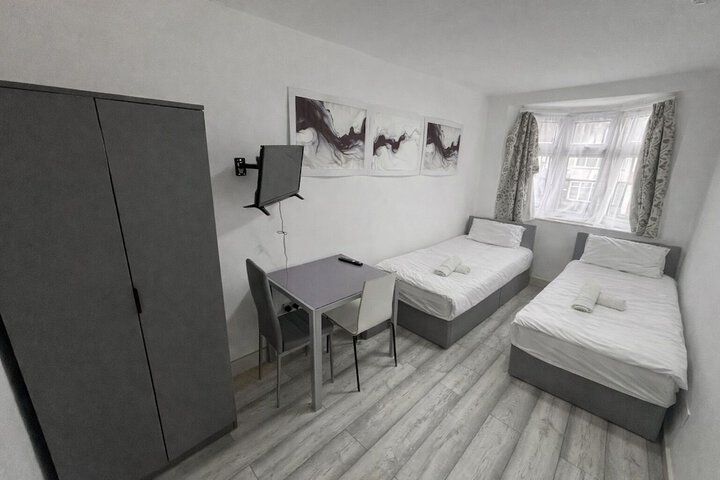 Room 15 of 46