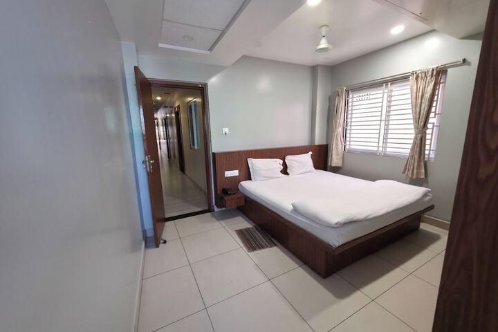 Room 21 of 59