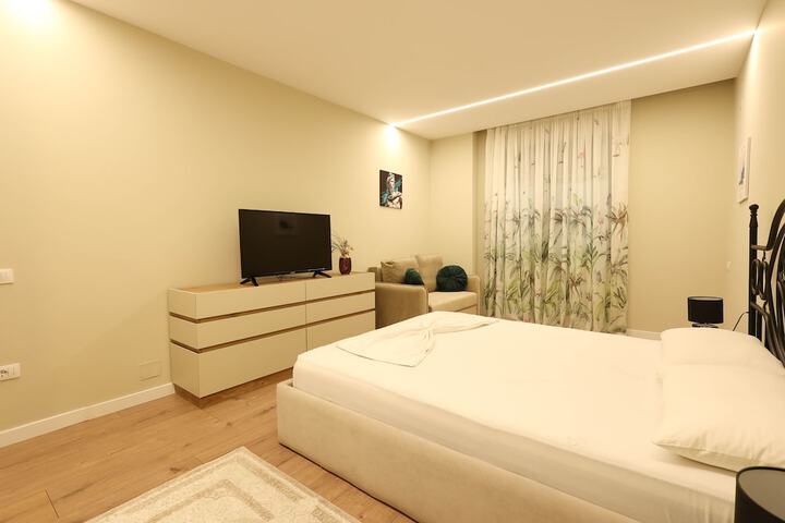 Room 22 of 169