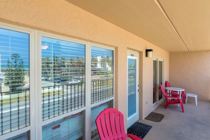 Terrace/Patio 14 of 25