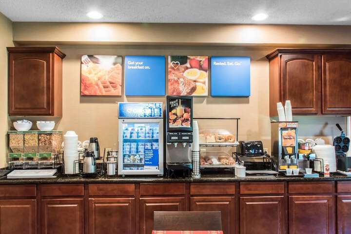 Breakfast area