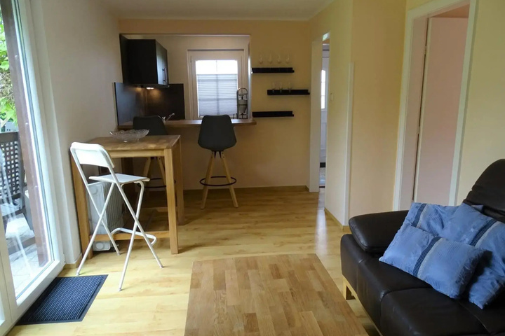 Room 3 of 11