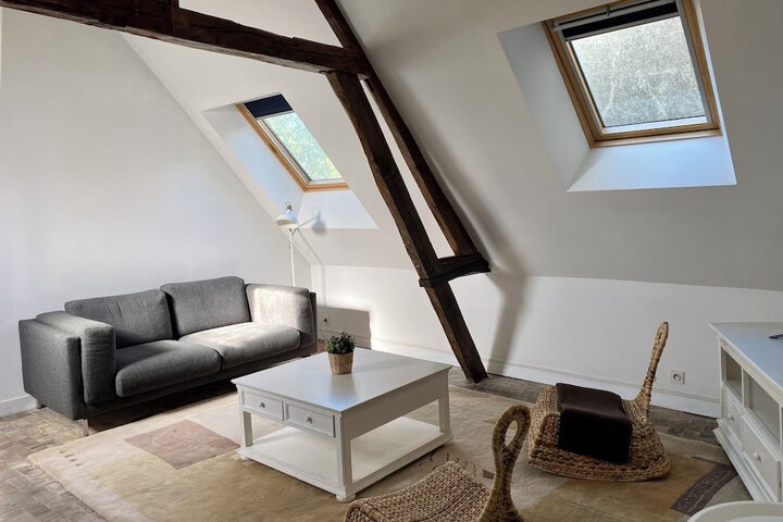 Room 15 of 40