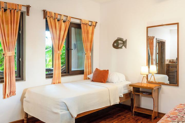 Room 14 of 64