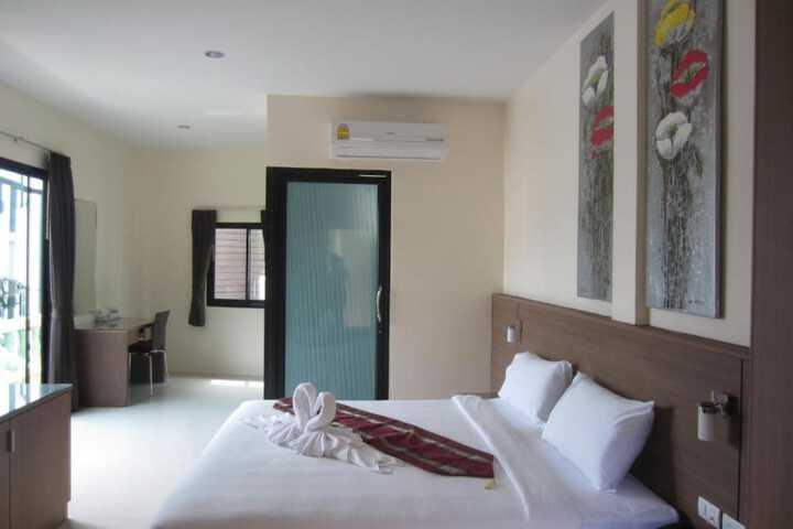 Room 17 of 50