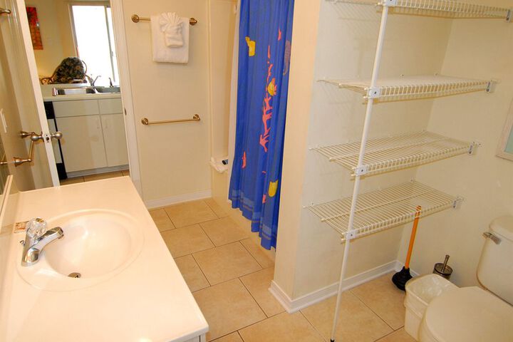 Room 19 of 47