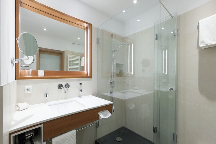 Clean Restrooms