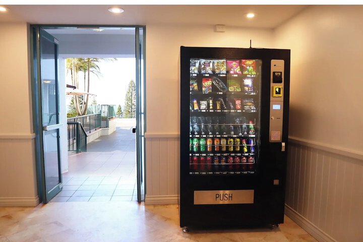 Snack bar