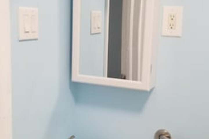Room 73 of 129