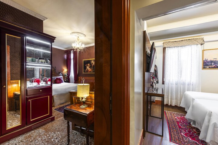 Room 26 of 56