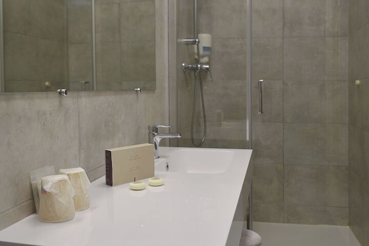Clean Restrooms