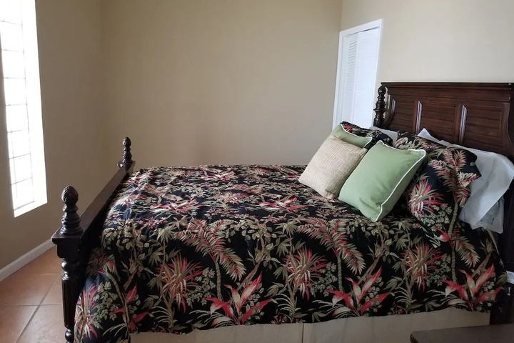 Room 3 of 31