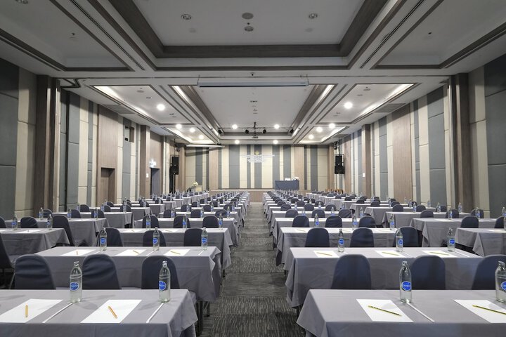 Meeting 40 of 44