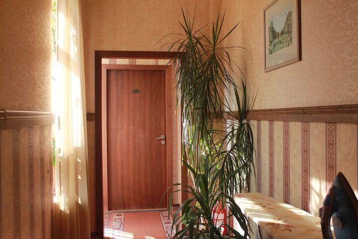 Ballroom/Hall 42 of 50